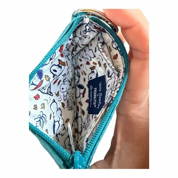 Vera Bradley Teal Snoopy ID holder - Picture 4 of 4